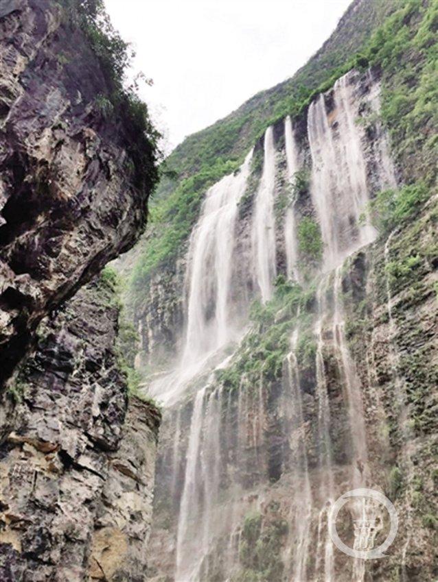 孙绍骋在参加呼和浩特市代表团审议时强调 首府要以“首善之地”的标准带头做好各项工作